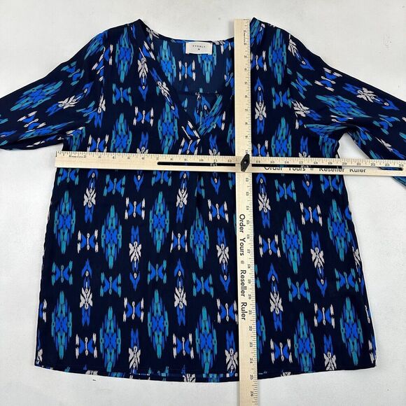 Everly Blue Semi-Sheer Chiffon 3/4 Sleeve Blouse V-Neck 100% Polyester Size M - Picture 2 of 8